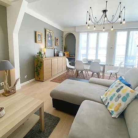 Apartment Chez Clem - Spacieux T3 - Proche Centre - Netflix Reims