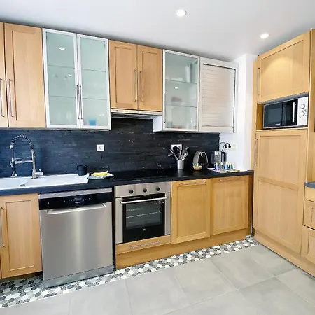 Chez Clem - 3 - Garage Prive - Wifi - Netflix 아파트