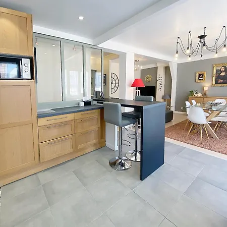 Chez Clem - 3 - Garage Prive - Wifi - Netflix 아파트 *