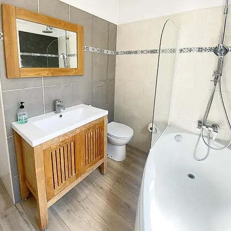 Chez Clem - 3 - Garage Prive - Wifi - Netflix * Reims
